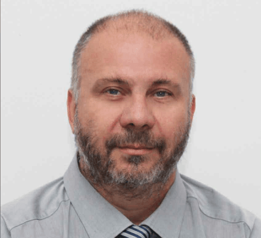 Absurditeti i kotësisë dhe pritjes