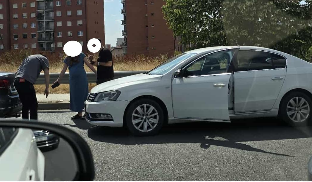 Aksident trafiku në Prishtinë, te rrethi i dytë në drejtim të Veternikut