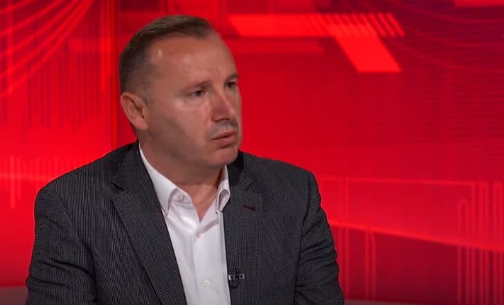 Zemaj për Deharin: Duket që është në presion të madh, ndonjëherë po na vjen keq