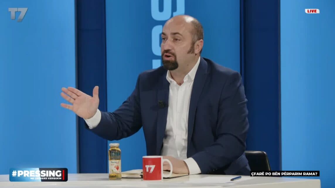 Xhaferi: Pas kthimit nga Greqia ndoshta Kurti mund të jetë më i relaksuar për zgjidhen e ngërçit