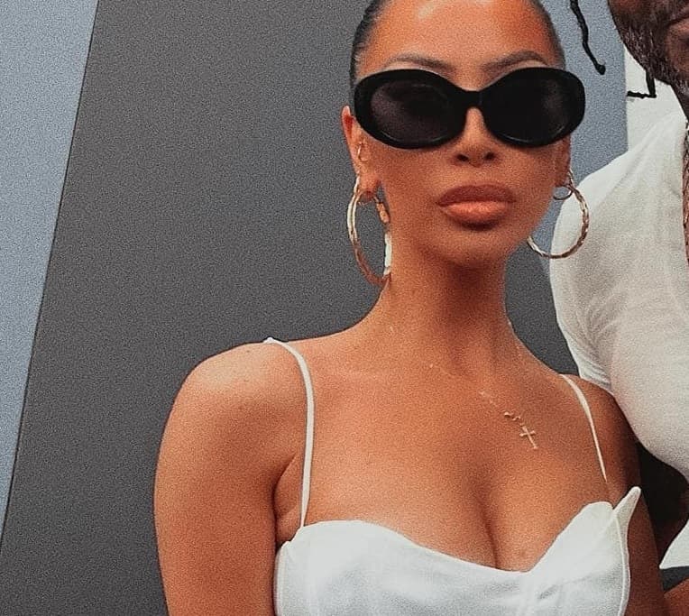 Flaka Krelani provokon me foto të nxehta
