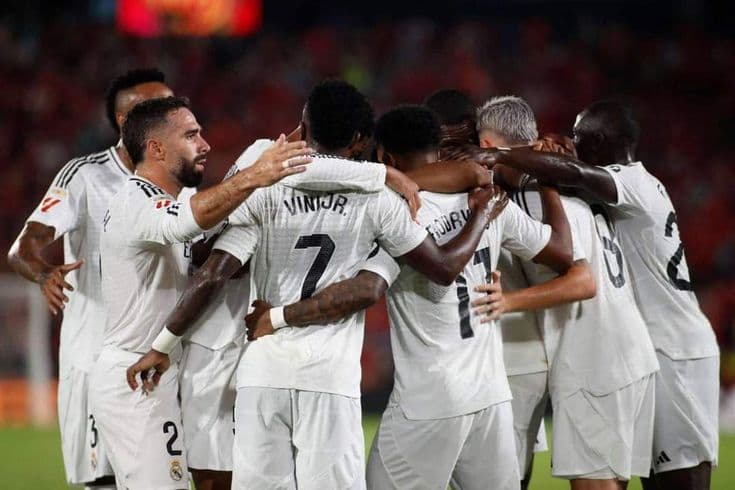 Real Madridi në kërkim të pasuesit të Kroosit
