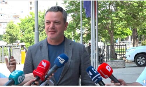 Gashi përmend listën e zezë kur flet për Limajn: LDK-ja s’e voton