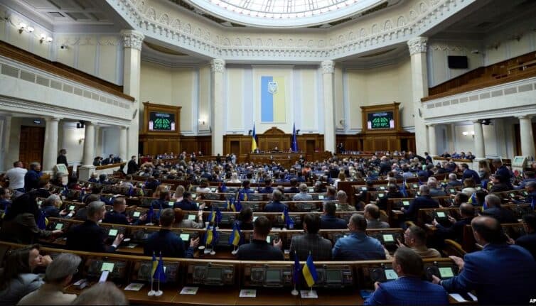 Ukraina ashpërson kontrollin ndaj agjencive kundër korrupsionit