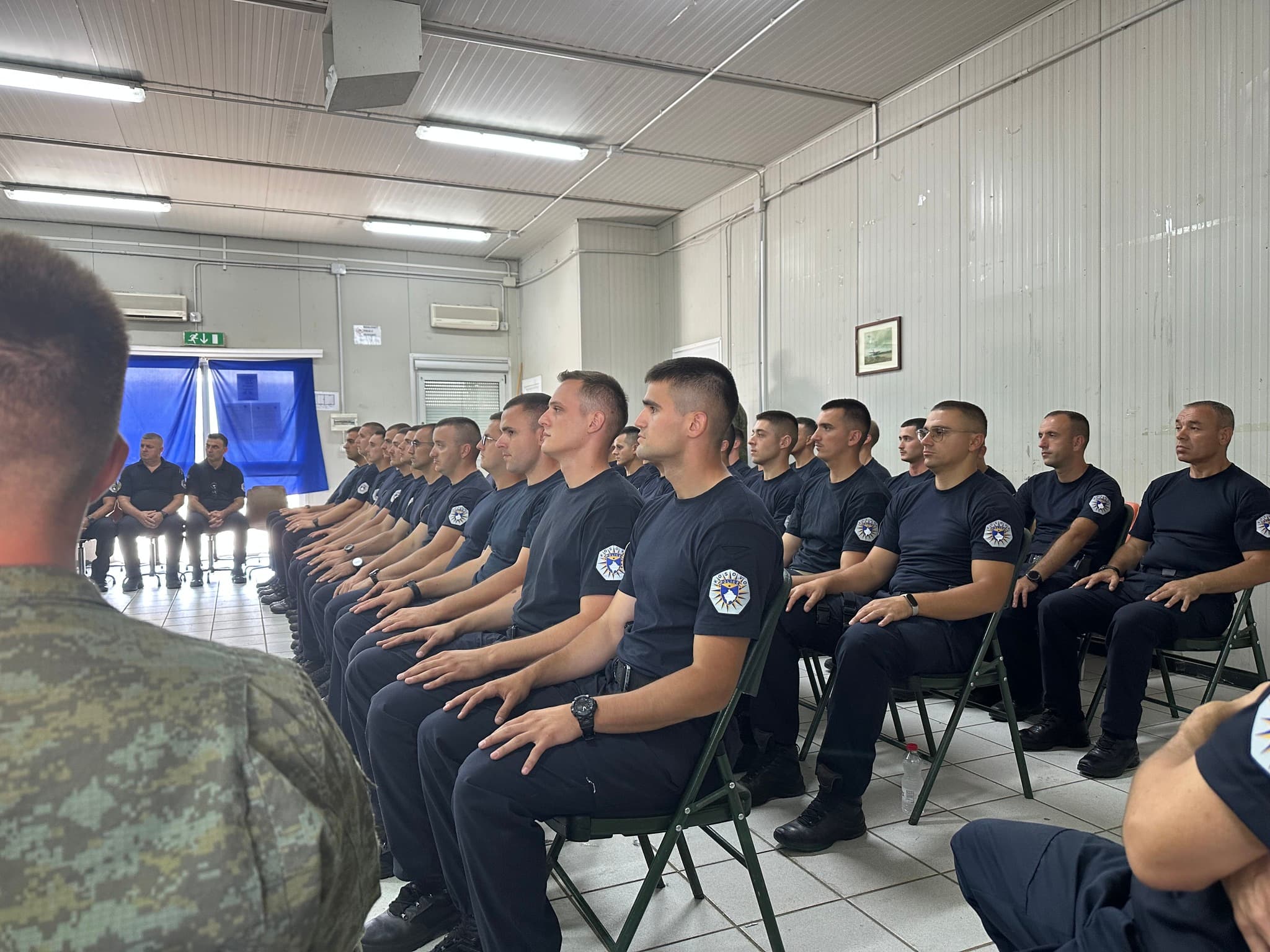 FSK mbështet Policinë e Kosovës: Trajnon disa zyrtarë policorë në këmbësori