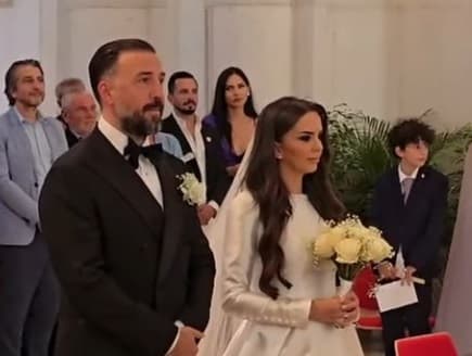 Martohet Teuta Rugova, në ceremoninë në Katedrale prezentë edhe Abdixhiku e Rama – pamje