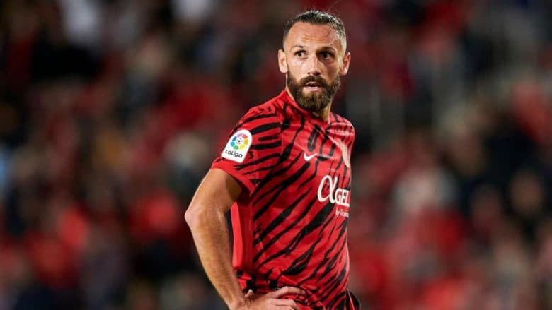 Vedat Muriqi realizoi gol në sekondat e fundit ndaj Shabab Al Ahli