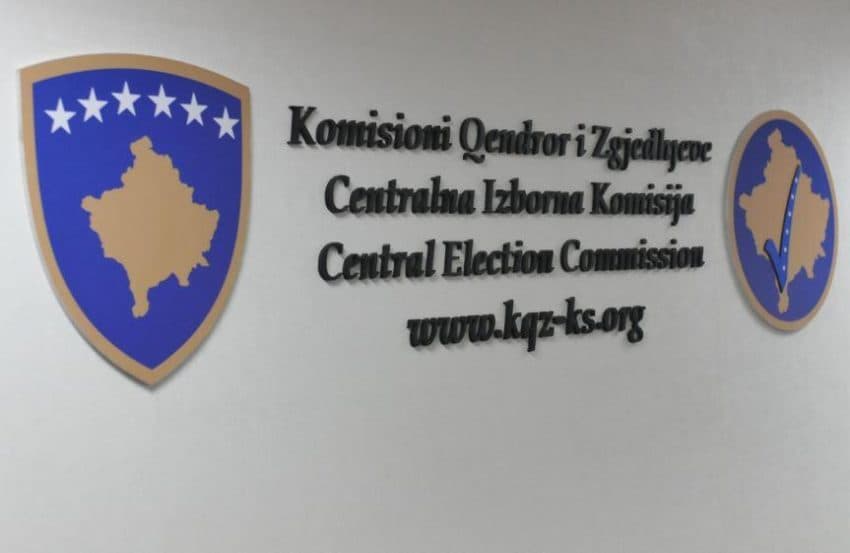 KQZ: Votuesit që regjistrohen për votim jashtë Kosovës largohen nga lista e votuesve në Kosovë