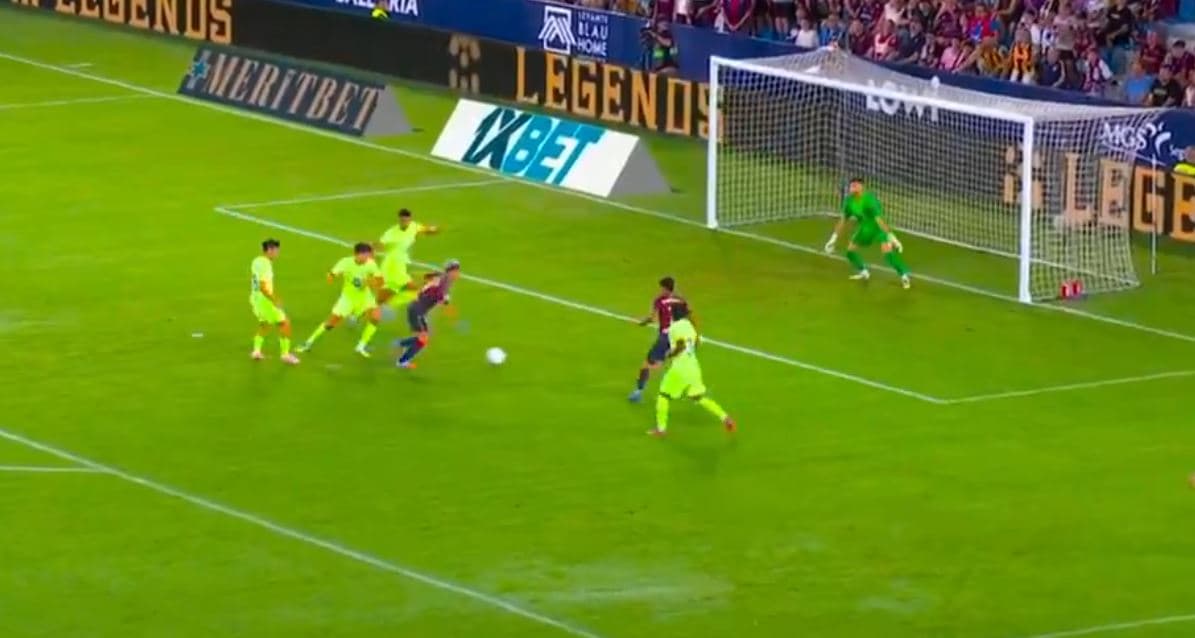 Levante bën hajgare me mbrojtjen e Barcelonës, Romero shënon