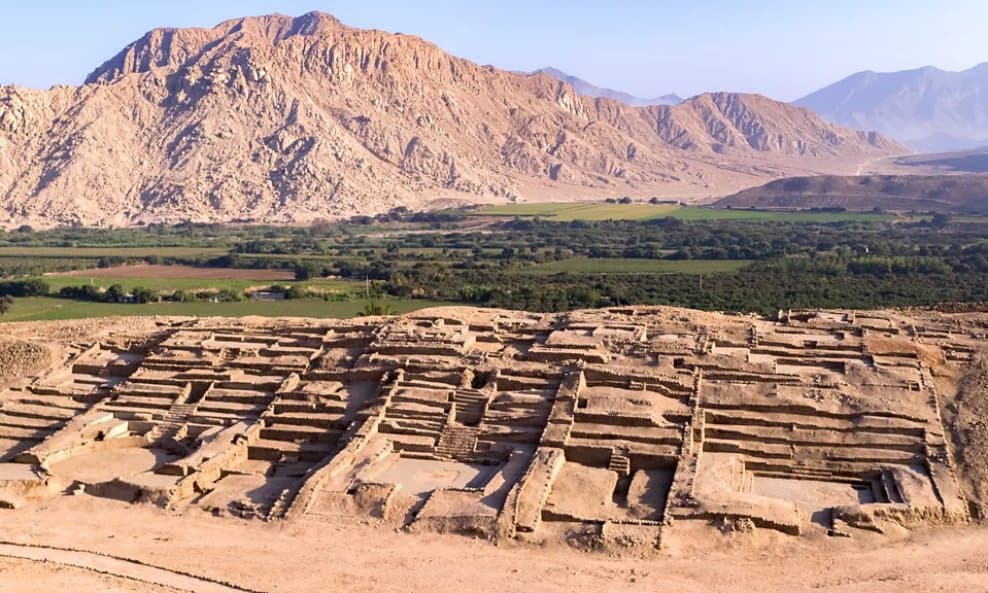 Një qytet 3800-vjeçar pa luftëra: Zbulimi që ndryshon historinë e Amerikës së lashtë