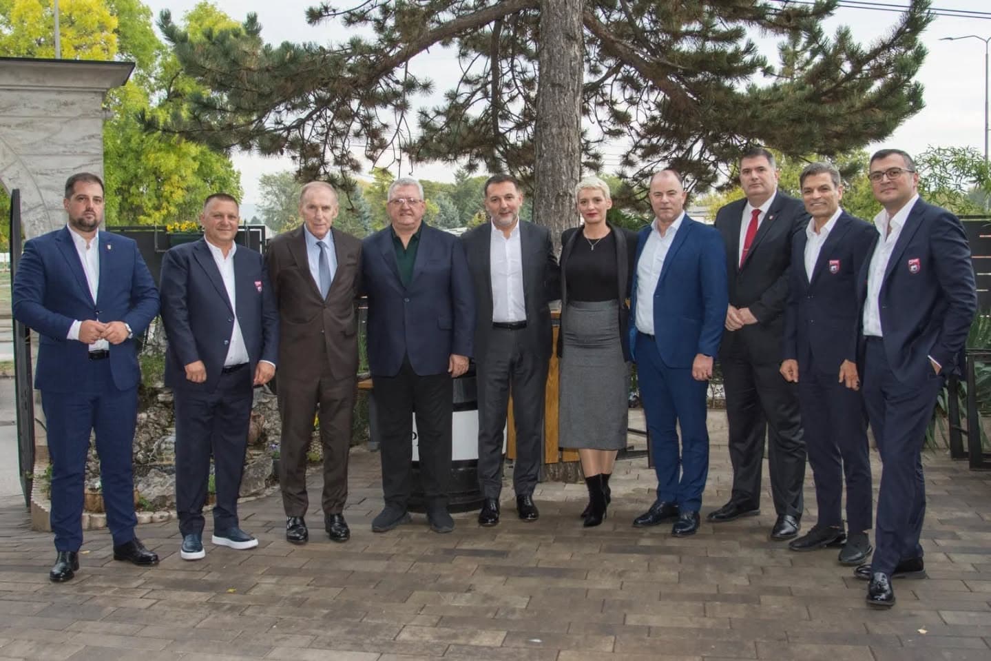 “Takim miqësor” mes Federatës Shqiptare dhe asaj Serbe para ndeshjes