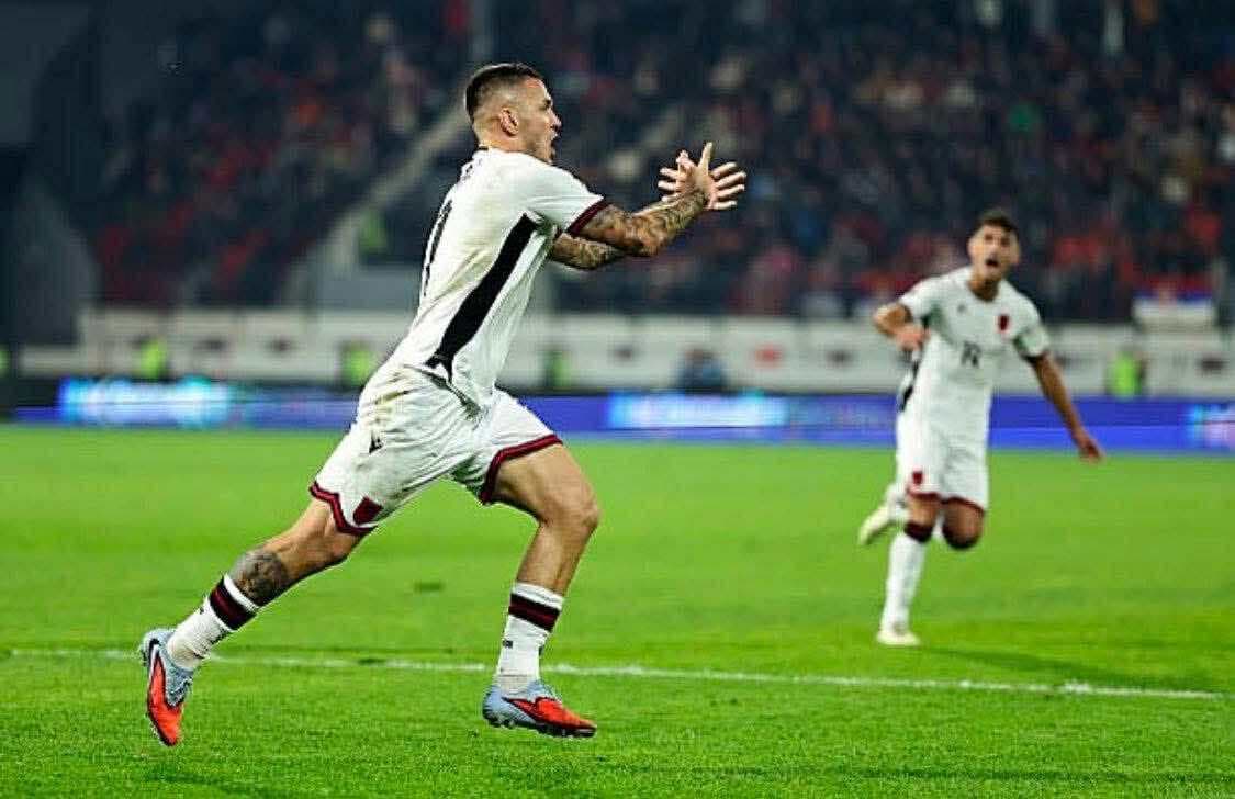 Mbreti Manaj e hesht Serbinë, shqiponja fluturon në Leskovc dhe sheh kah Botërori
