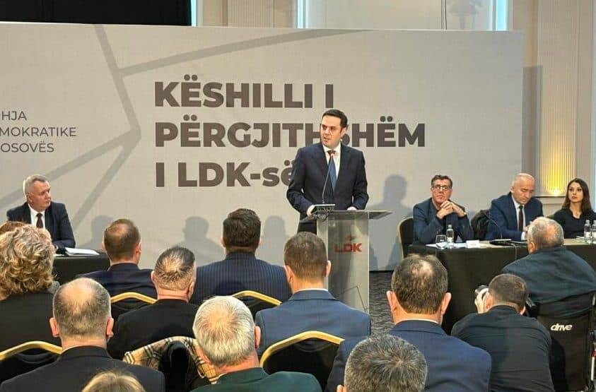 Featured image for Nis mbledhja e Këshillit të Përgjithshëm të LDK-së