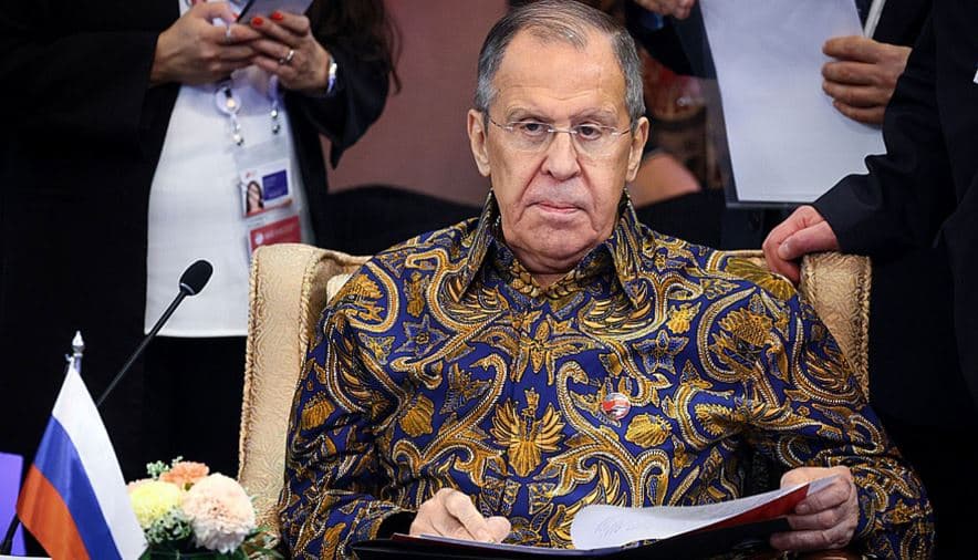 Lavrov: Rusia është e gatshme të komunikojë me ShBA-në për Ballkanin