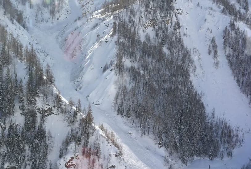 Dy alpinistë humbin jetën nga një ortek në veri të Italisë