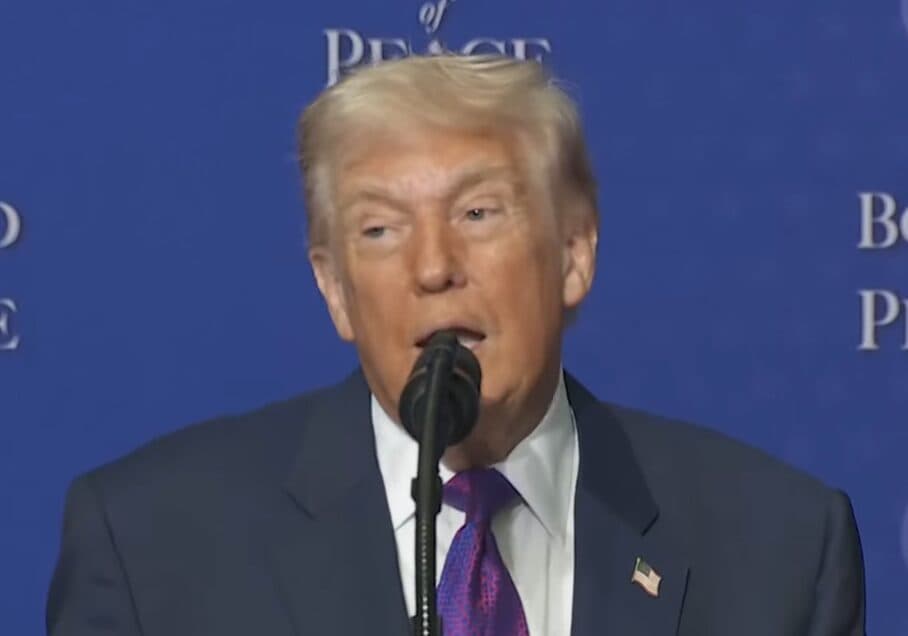 Zgjidhet udhëheqësi i ri Suprem, Trump: Nuk e ka të gjatë pa miratimin tonë