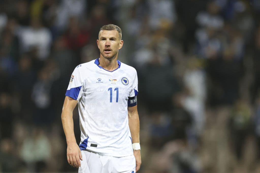 Dzeko ishte afër t’i bashkohej Juventusit më 2020, ja pse nuk ndodhi