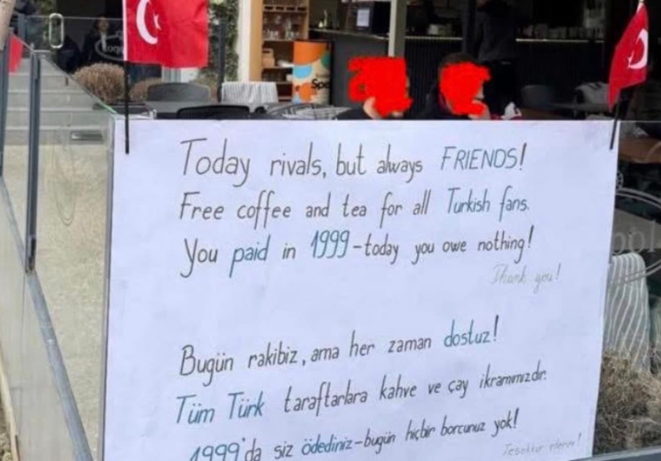 Kafe falas për tifozët turq, restoranti në Prishtinë me gjest simbolik: Borxhin e keni larë në 1999