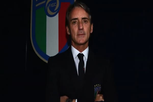 Italia në kërkim të trajnerit të ri, lajmërohet “shpëtimtari”