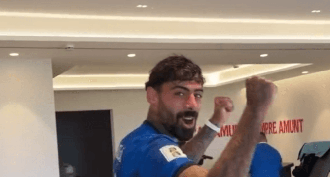 “Vamos Kosova”, futbollisti portugez e vesh fanellën e Muriqit dhe bën tifo për ekipin Dardan