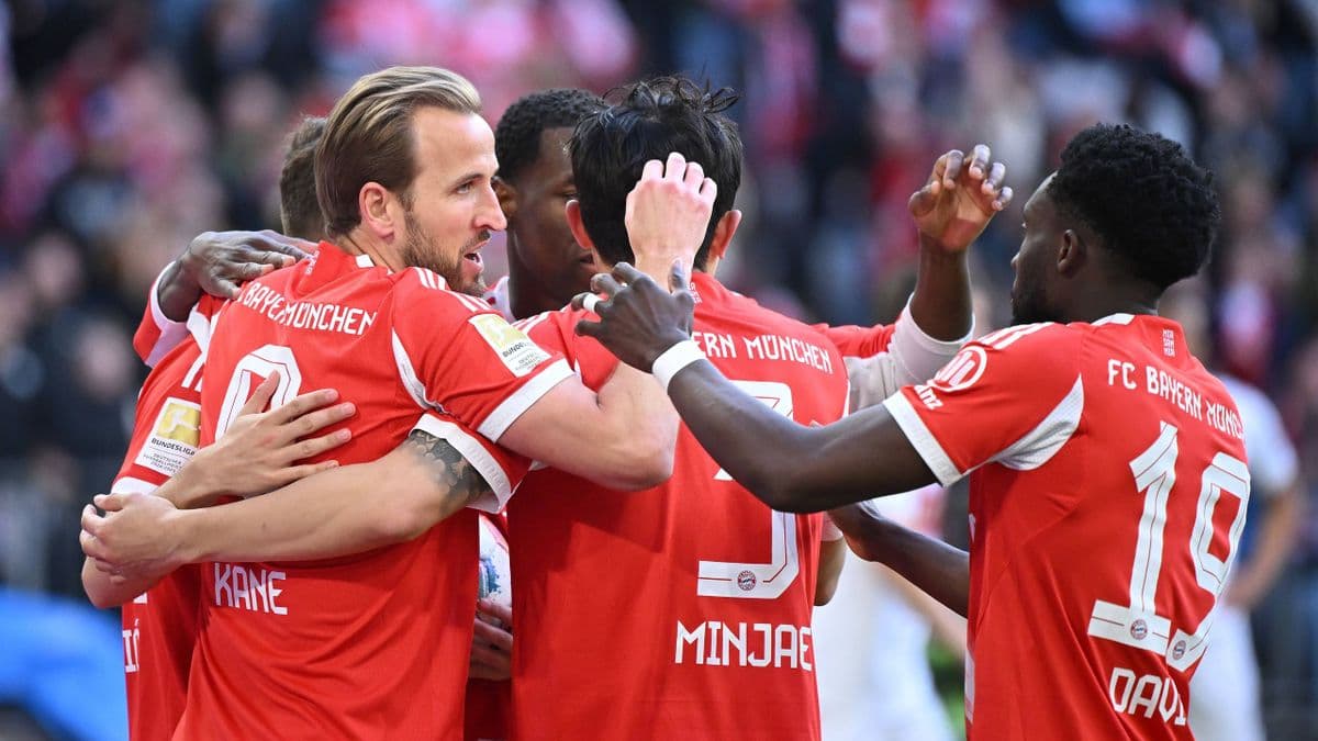 Bayerni e fiton titullin e Bundesligës për herë të 35-të në histori, katër xhiro nga fundi