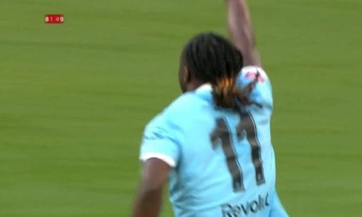 Southampton shënon por City e kthen, barazohet rezultati në “Wembley”