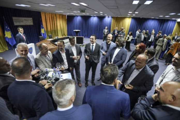 Komunat në kolaps financiar: Mbi 344 milionë euro të humbura dhe 20 milionë të tjera në rrezik nga moszbatimi i vendimit të GjK