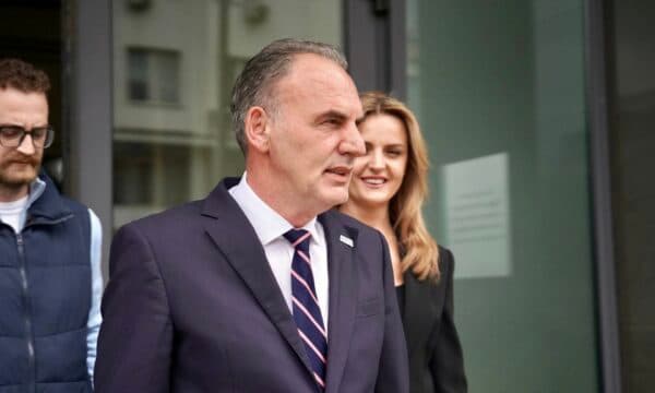 Limaj do “shkrirjen” e Nismës në PDK, jep arsyet