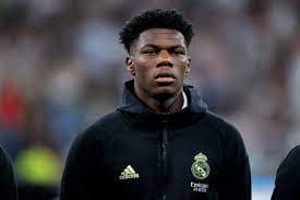 Tchouameni pritet të luajë në El Clasico, përkundër procesit disiplinor