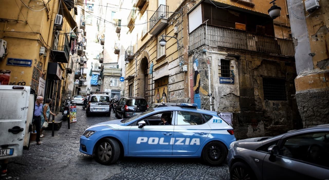 E rëndë në Itali: Babai godet dy herë me thikë djalin 12-vjeçar dhe më pas tenton të vrasë veten