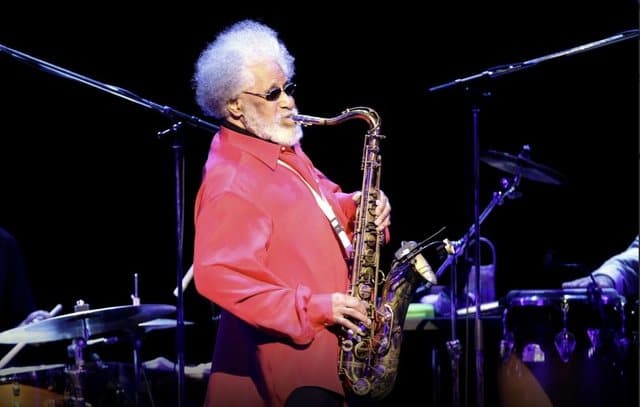 Sonny Rollins, saksofonisti legjendar i xhazit shuhet në moshën 95-vjeçare