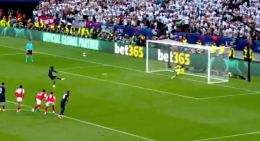 Rindezet finalja e Championsit, PSG barazon gjithçka