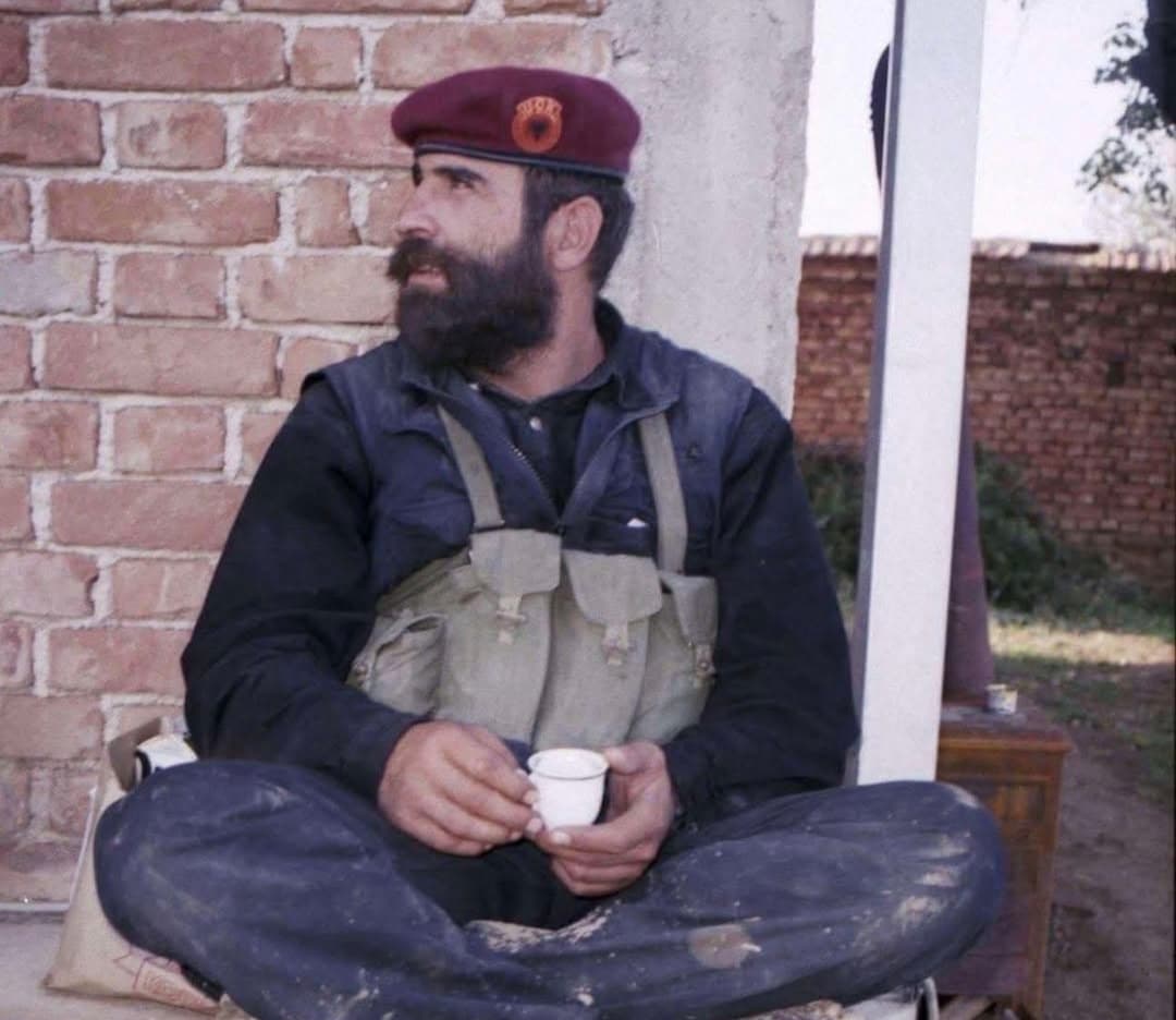 Lajm i fundit: Ndahet nga jeta Sahit Jashari, njëri prej ushtarëve të parë të UÇK së