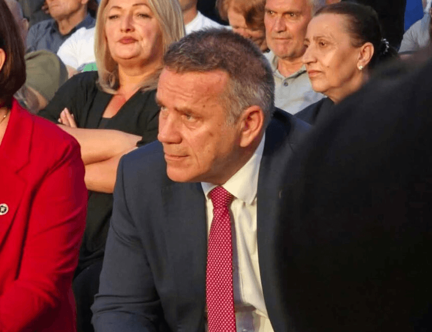Featured image for Arifi: Shqipëria po ecën përpara, Kosova ka mbetur në vend