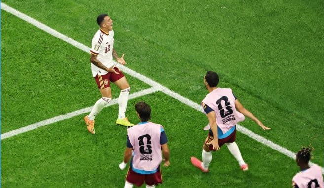 Featured image for Mbretërit e Evropës një hap larg botës, Spanja mposht Francën dhe prek finalen e Botërorit