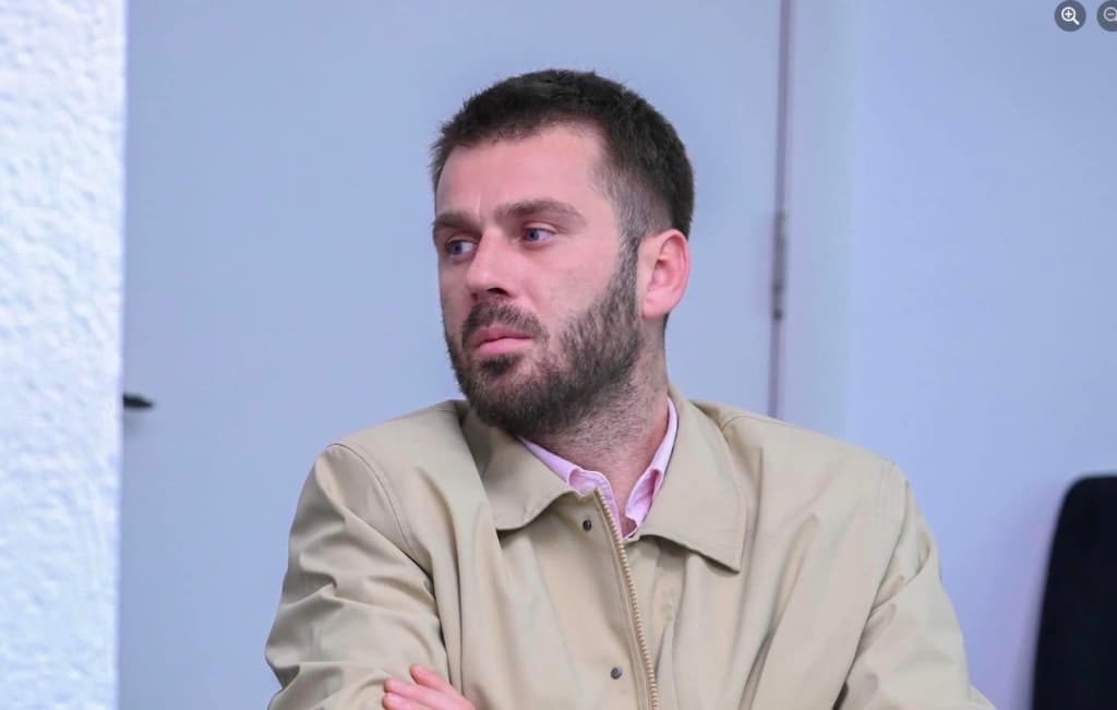 Featured image for Deputeti Ilir Kërçeli i bën thirrje Shqipërisë ta shpallë non grata ministren serbe