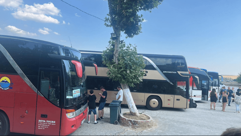 Featured image for Lajm i mirë, nis qarkullimi i shpejt i mërgimtarëve në zonat kufitare