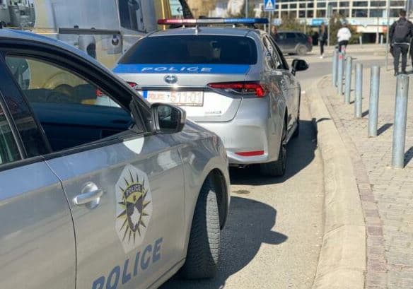 Featured image for Pretendoi se u kërcënua pas një interviste, Policia hap rast në Prizren