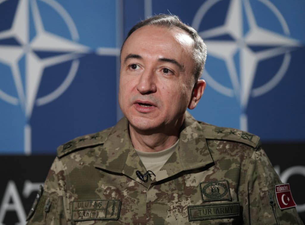 Featured image for Ulutas: SHBA mbetet kontribuuesi kyç në KFOR dhe janë plotësisht të përkushtuar të vazhdojnë kontributin e tyre për siguri të qëndrueshme në gjithë territorin e Kosovës