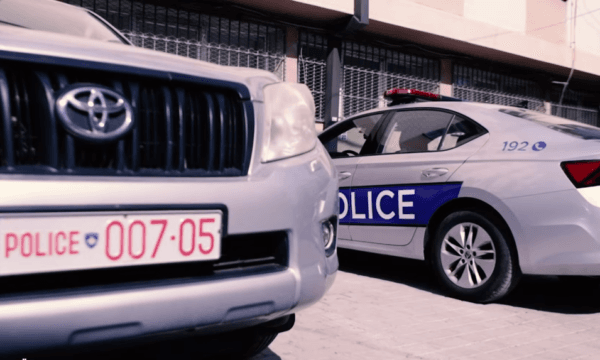 Featured image for Kontrabandë me migrantë: 6 shtetas të huaj gjenden në rimorkion e një kamioni në Gjilan