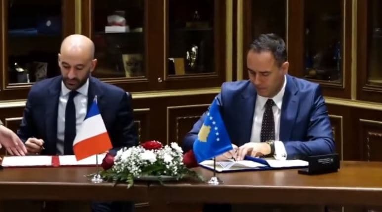 Featured image for Kosova dhe Franca nënshkruajnë pesë marrëveshje