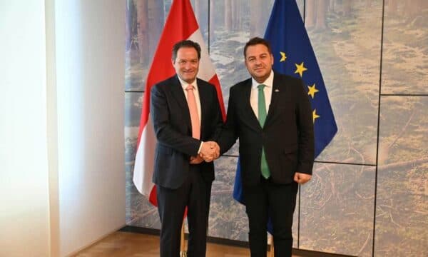 Featured image for Muja takon homologun e tij austriak, flasin për bujqësi dhe integrimin evropian të Kosovës