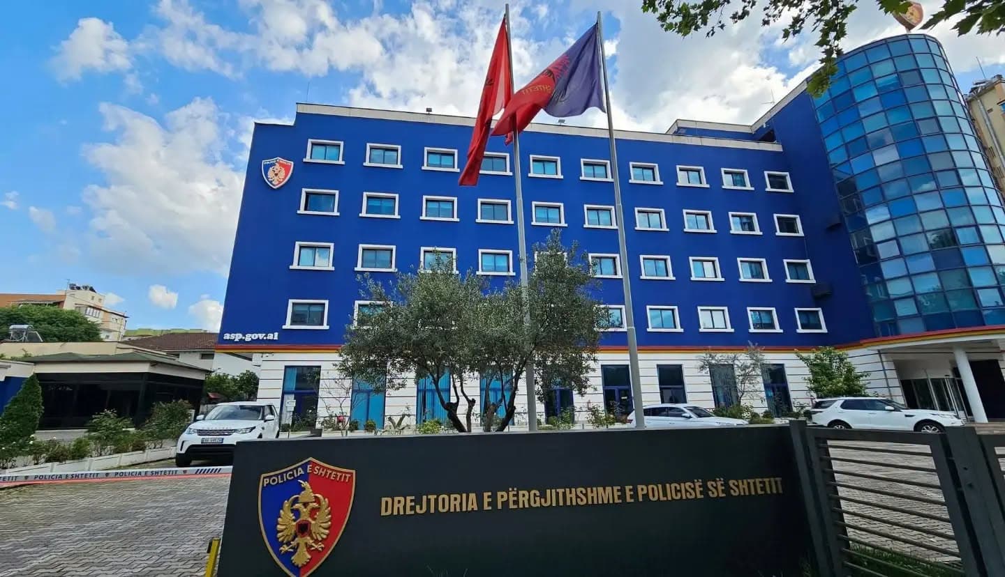 Featured image for Alarm për bomba në disa institucione në Shqipëri, policia del me njoftim