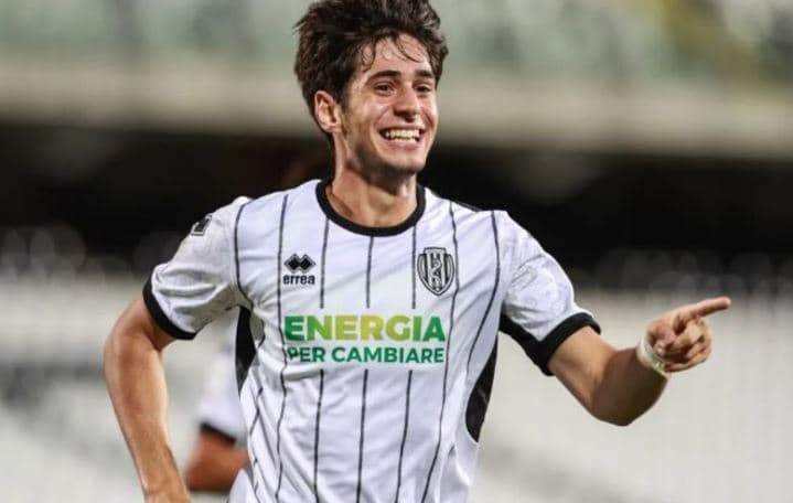 Aventurë e re për Cristian Shpendin? Një tjetër klub italian kërkon shërbimet e sulmuesit të Kombëtares