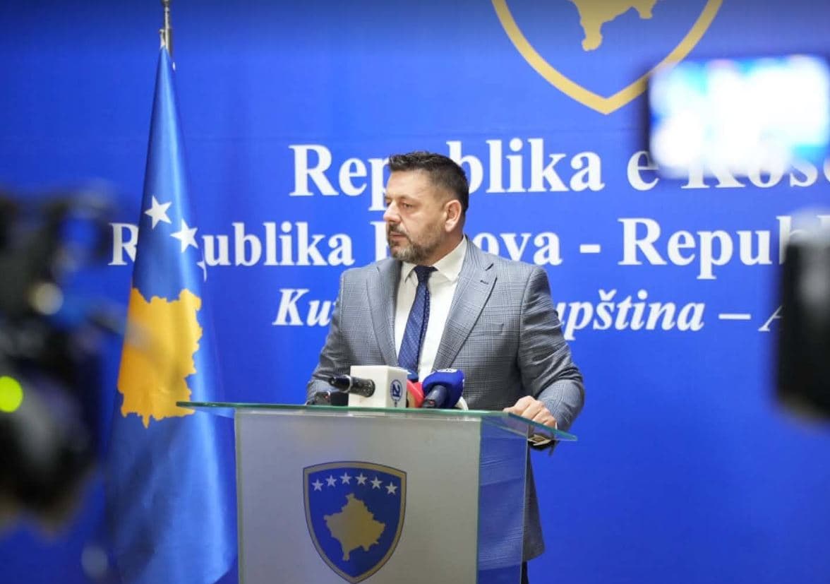 Bekë Berisha për kandidatin për President: Duhet me qenë shumë i poshtër meqë janë pajtuar për të