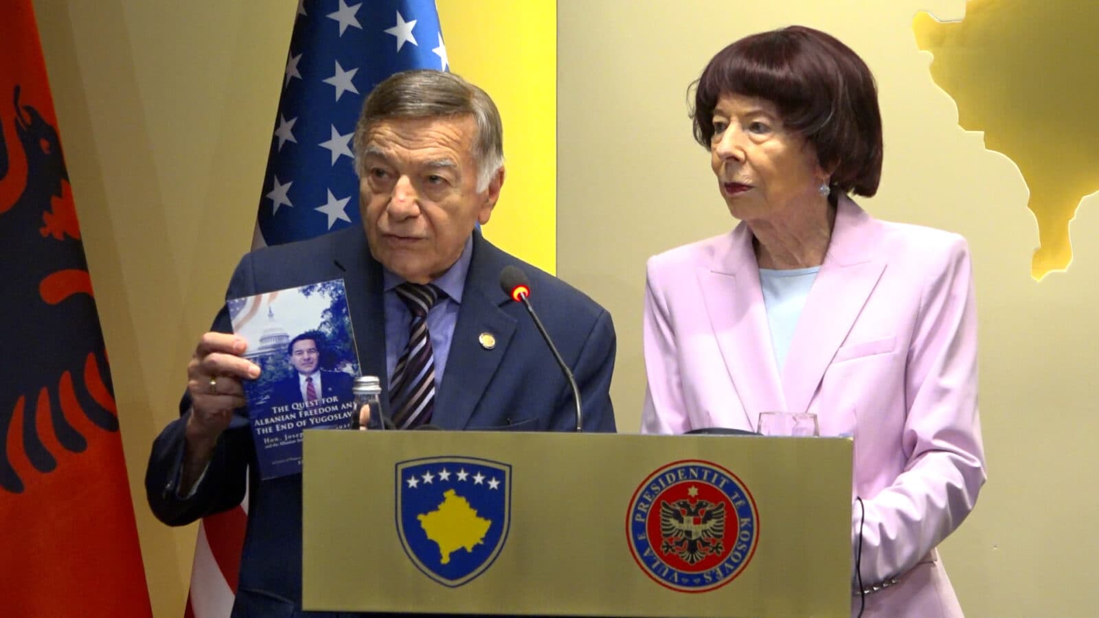 DioGuardi: Kosova duhet ta ketë presidentin, armiqtë janë të gatshëm ta prishin ekuilibrin në Ballkan