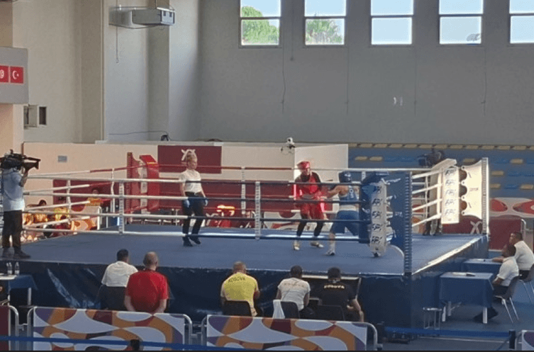 Donjeta Sadiku triumfon në Taranto 2026, avancon në gjysmëfinale