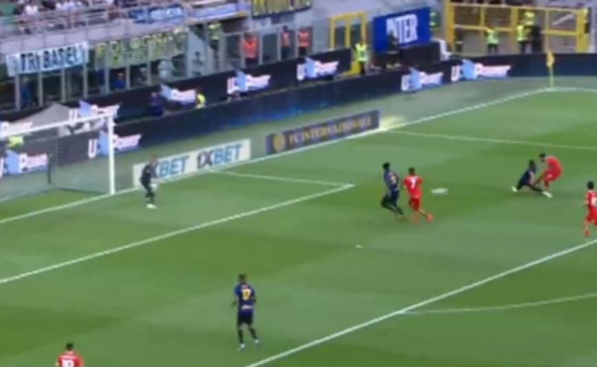 Heshtin kampionët, Monza barazon shifrat në “San Siro”