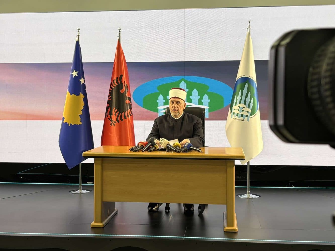 Featured image for “Kosova si Kandahar” dhe rasti Sheholli – Myftiu Naim Tërnava me deklaratë publike
