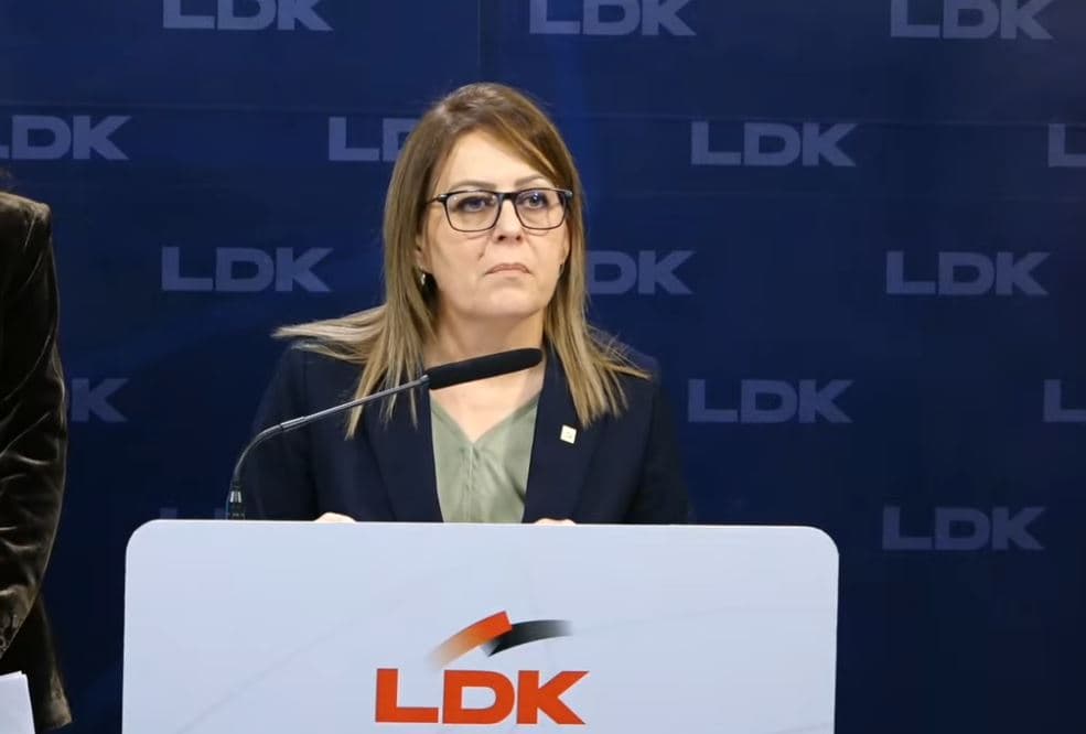Mbledhja elektronike e Qeverisë në detyrë, Bajrami: Vendime të territ